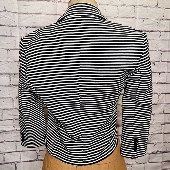 BCBGMAXAZRIA Natalia Black & White Striped Single Breasted Blazer Size Small - Picture 2 of 5